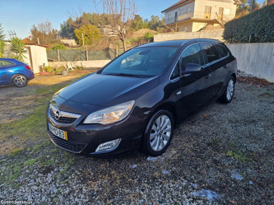 Opel Astra 1700 cdti cosmos