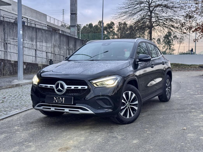 Mercedes-Benz GLA 200 D