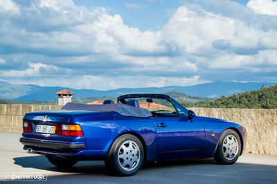 Porsche 944 Turbo Cabriolet