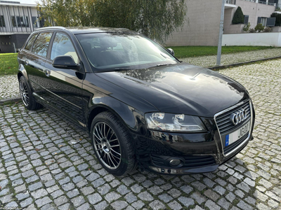 Audi A3 Sportback 1.6TDI 105cv