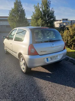 Renault Clio 15 dci storia ano 2008