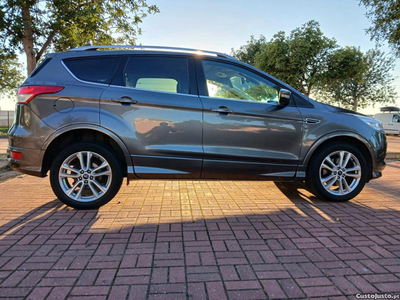 Ford Kuga 2.0 TDCI AWD - (Automático)