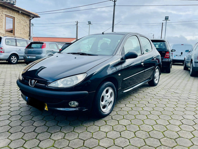 Peugeot 206 1.1 Color Line