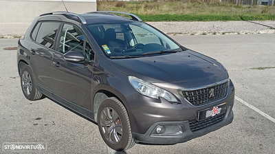 Peugeot 2008 1.2 PureTech Access