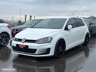 VW Golf 2.0 TDI GTD DSG