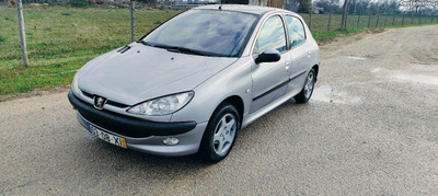 Peugeot 206 1.1