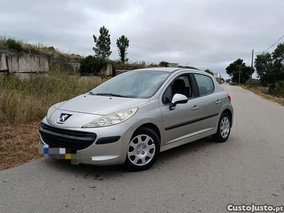 Peugeot 207 1.4 hdi