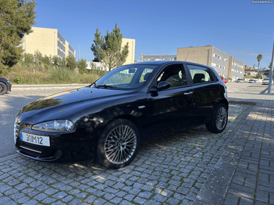 Alfa Romeo 147 1.9 JTDm 16V 150cv