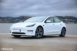 Tesla Model 3 Long-Range Dual Motor AWD