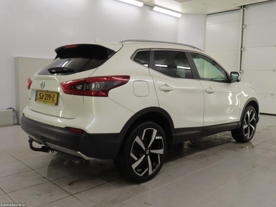 Nissan Qashqai 1.2 DIG-T Tekna Premium Pele Preta