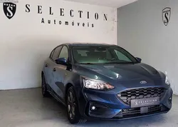 Ford Focus EcoBoost ST Line