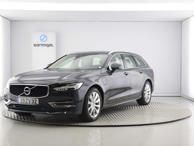 Volvo V90 V90 2.0 T8 Momentum AWD Geartronic