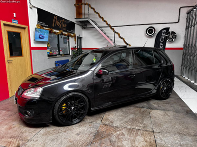 VW Golf V GTI EDITION 30