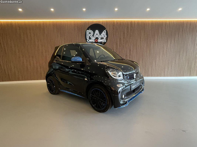 Smart  Fortwo Cabrio Electric Drive Brabus Style