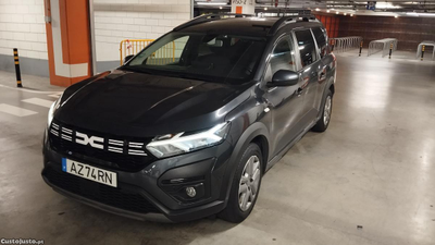 Dacia Jogger 250EUR Mês - Crédito CPLP- 7 lugares