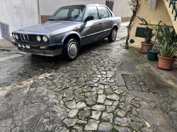 BMW 318 E30