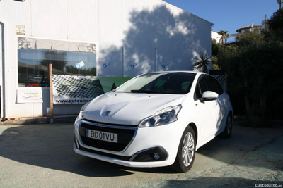 Peugeot 208 1.2 PureTech Style