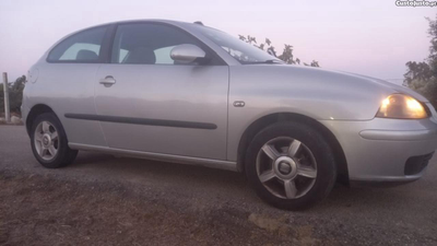 Seat Ibiza 00