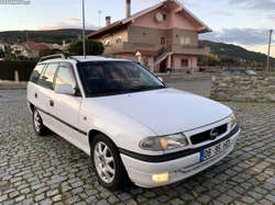 Opel Astra 1.4 sport