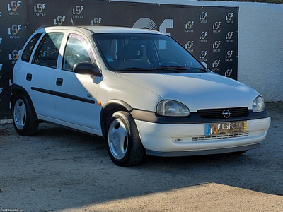 Opel Corsa 1.5 t.d 67cv, 5.p, d.a, v.e, f.c, j.l.l, estimado