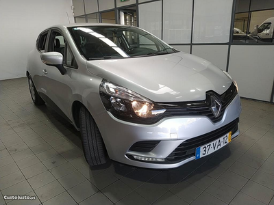 Renault Clio DIESEL-ACEITO TROCA