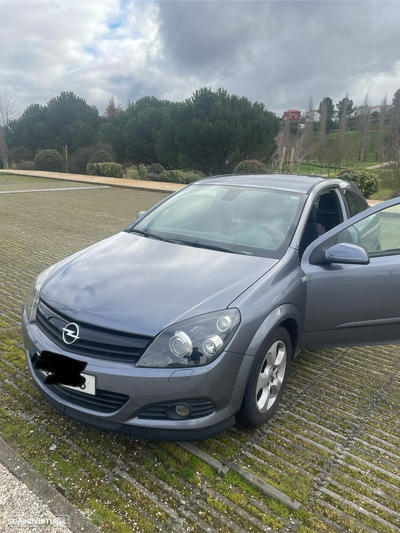 Opel Astra GTC 1.3 CDTi