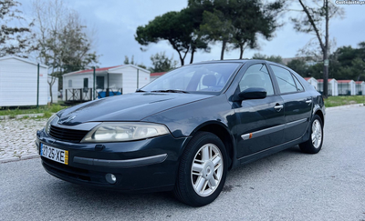 Renault Laguna 5 lugares