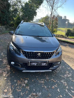 Peugeot 2008 1.2 PureTech Allure Pack