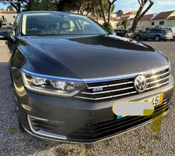 VW Passat GTE