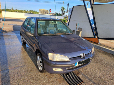 Peugeot 106 1.1