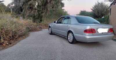 Mercedes-Benz E 220 Diesel - Nacional / 1997