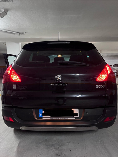 Peugeot 3008 Hybrid4