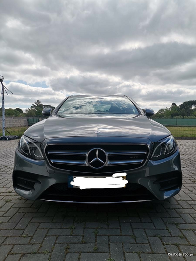 Mercedes-Benz E 220 d AMG