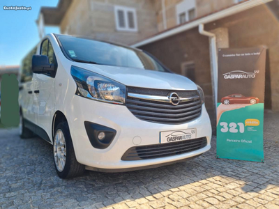 Opel Vivaro 1.6 Cdti NACIONAL 9 Lugares