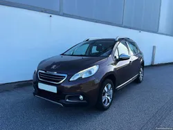 Peugeot 2008 1.2 110 PureTech Allure