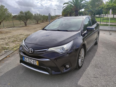 Toyota Avensis SW Touring Sport 2.0 D-4D Rev. TODAS na marca