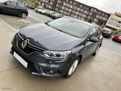 Renault Mégane Sport Tourer 2018 - 1.2 TCe - LIMITED - GPS