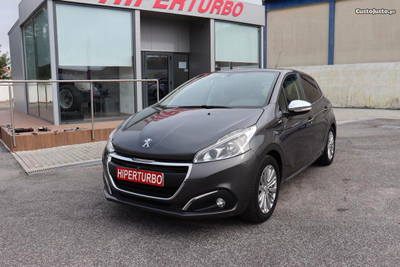 Peugeot 208 1.2 Stayle