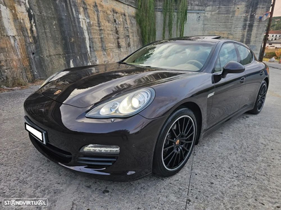 Porsche Panamera Platinum Edition