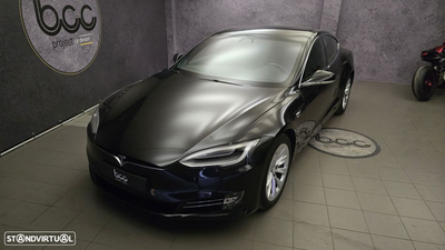 Tesla Model S 75D AWD