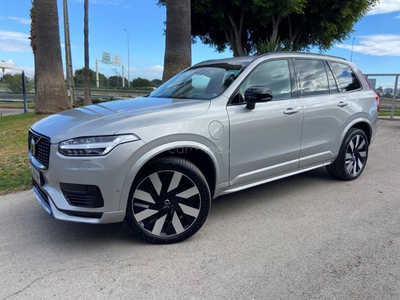 Volvo XC90 2.0 T8 PHEV Plus Dark AWD