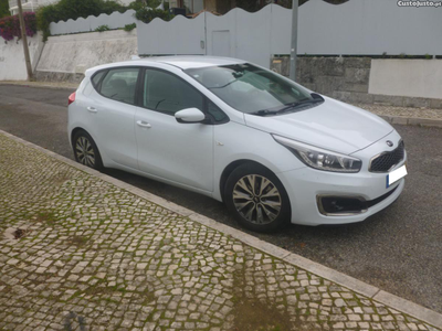 Kia Ceed 1.4 CRDi Nav Line