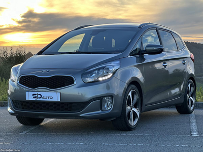 Kia Carens 1.7 CRDi