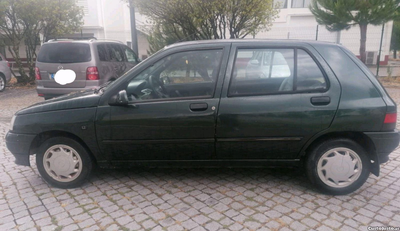 Renault Clio rt