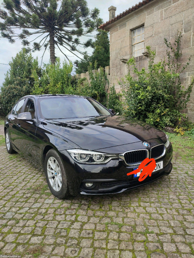 BMW 320 sedan