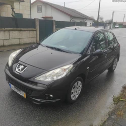 Peugeot 206 plus 1.1 Gasolina