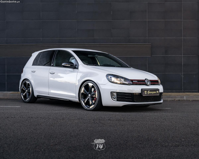 VW Golf TSi GTi Adidas Edition