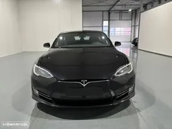 Tesla Model S 75D AWD