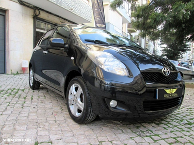 Toyota Yaris 1.0 VVT-i Comfort+AC