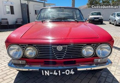 Alfa Romeo GT 1600 Júnior